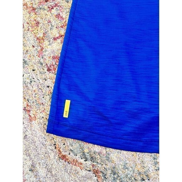 Lolë top   - Picture 2 of 6